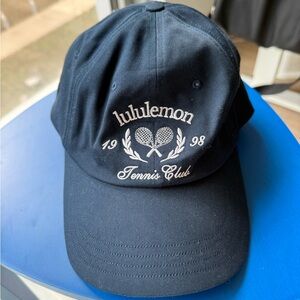 Lululemon cap